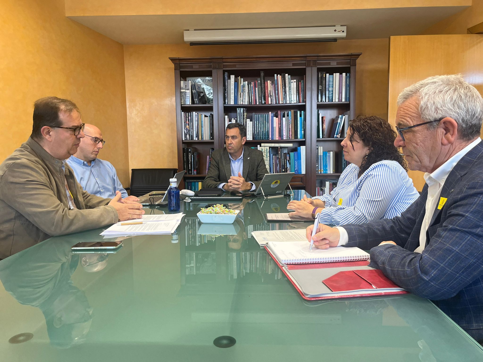 Los alcaldes madrileños del Tajuña se reúnen con la Confederación del Tajo para mejorar su comunicación